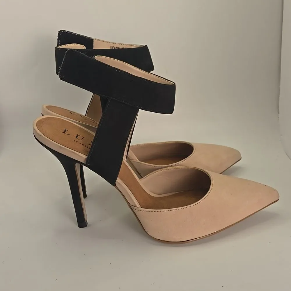 Luxe by JustFab Keane Black and Tan Pointed-Toe Suede Stilettos Heels Sz 8 Chic